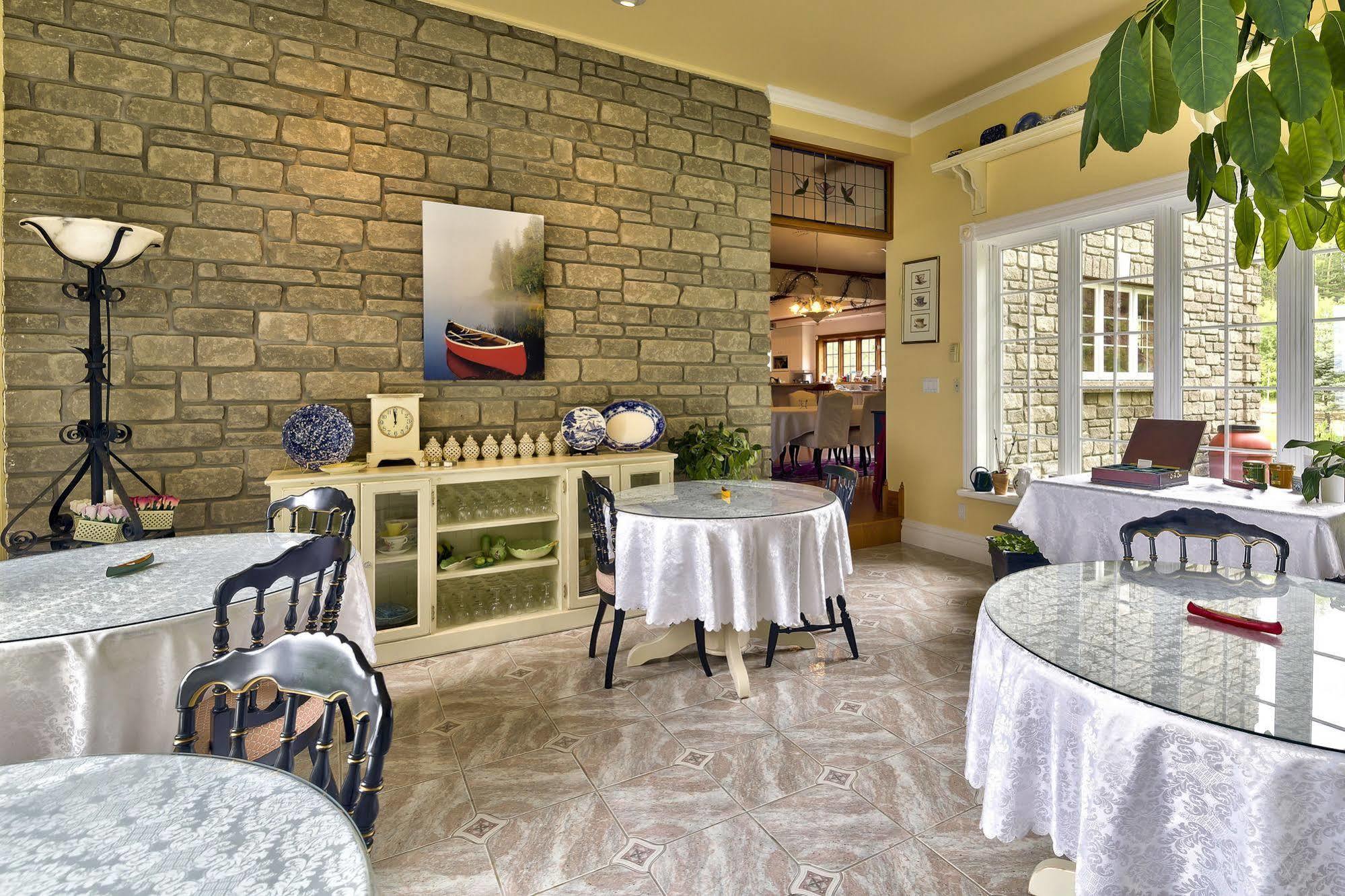 Greystone on Golden Lake Deacon Buitenkant foto
